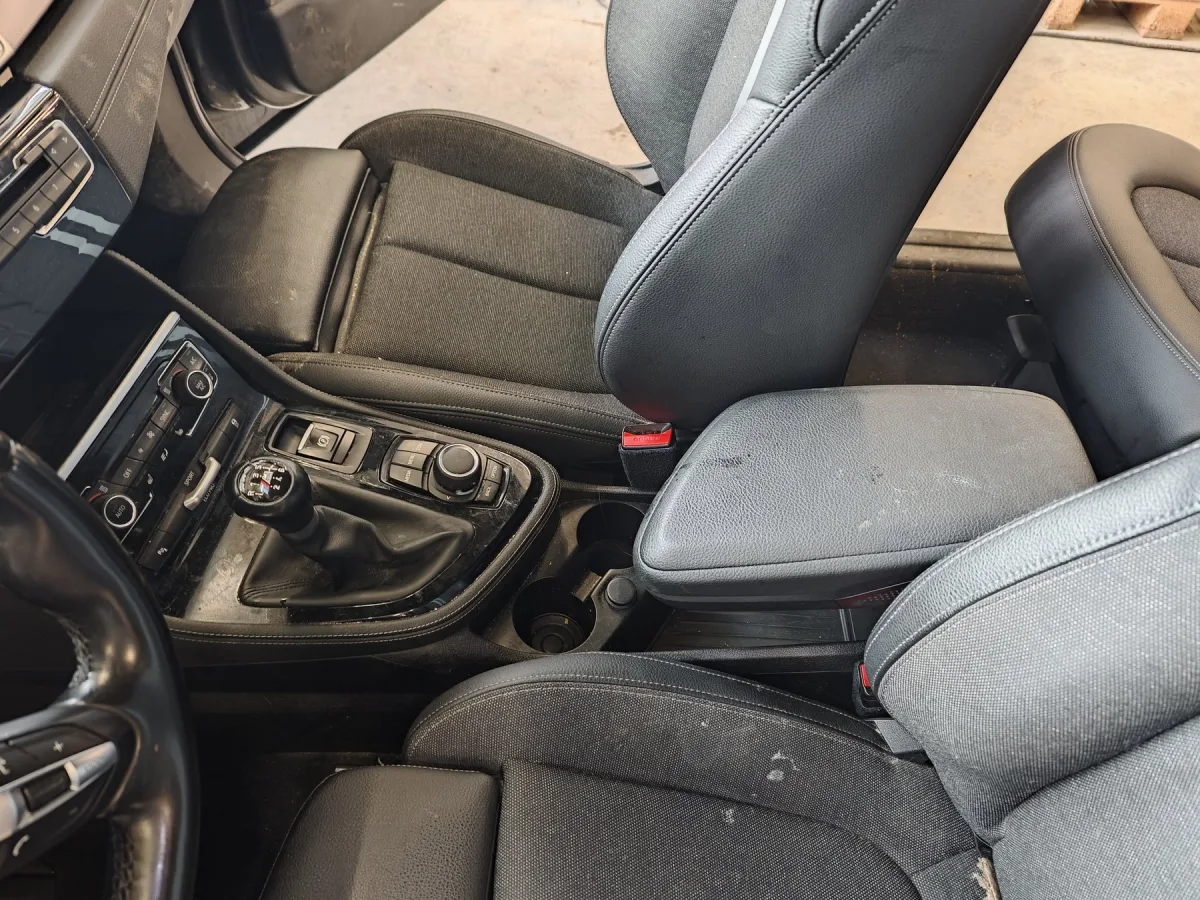 BMW Innenraum vorher